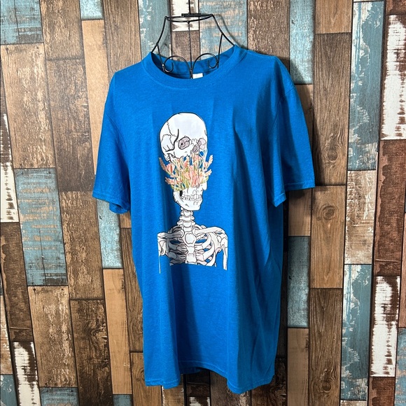 Gildan Softstyle ring spun floral skull print  Blue T-Shirt - Picture 1 of 12